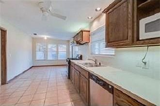 5th image of 3309 Winchester Dr