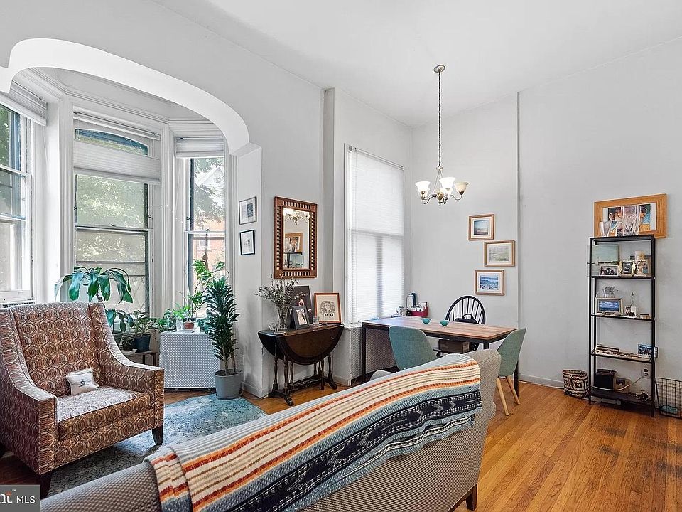 1st image of 3606-08 Baring St #1