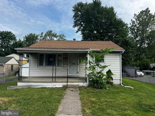 2426 Bethel Rd, Chester, PA 19013