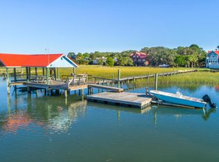 1210 Tabby Dr, Folly Beach, SC 29439