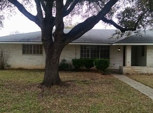 9810 Astronaut Dr, San Antonio, TX 78217