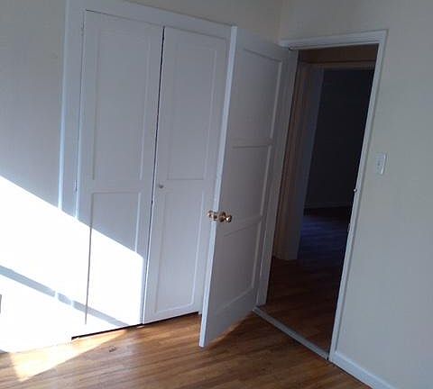 5th image of 8809 Nuevo Ave