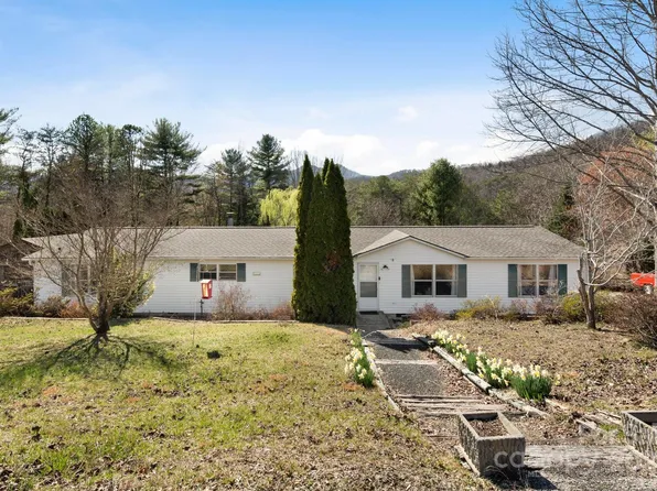 80 Misty Ridge Ln, Leicester, NC 28748