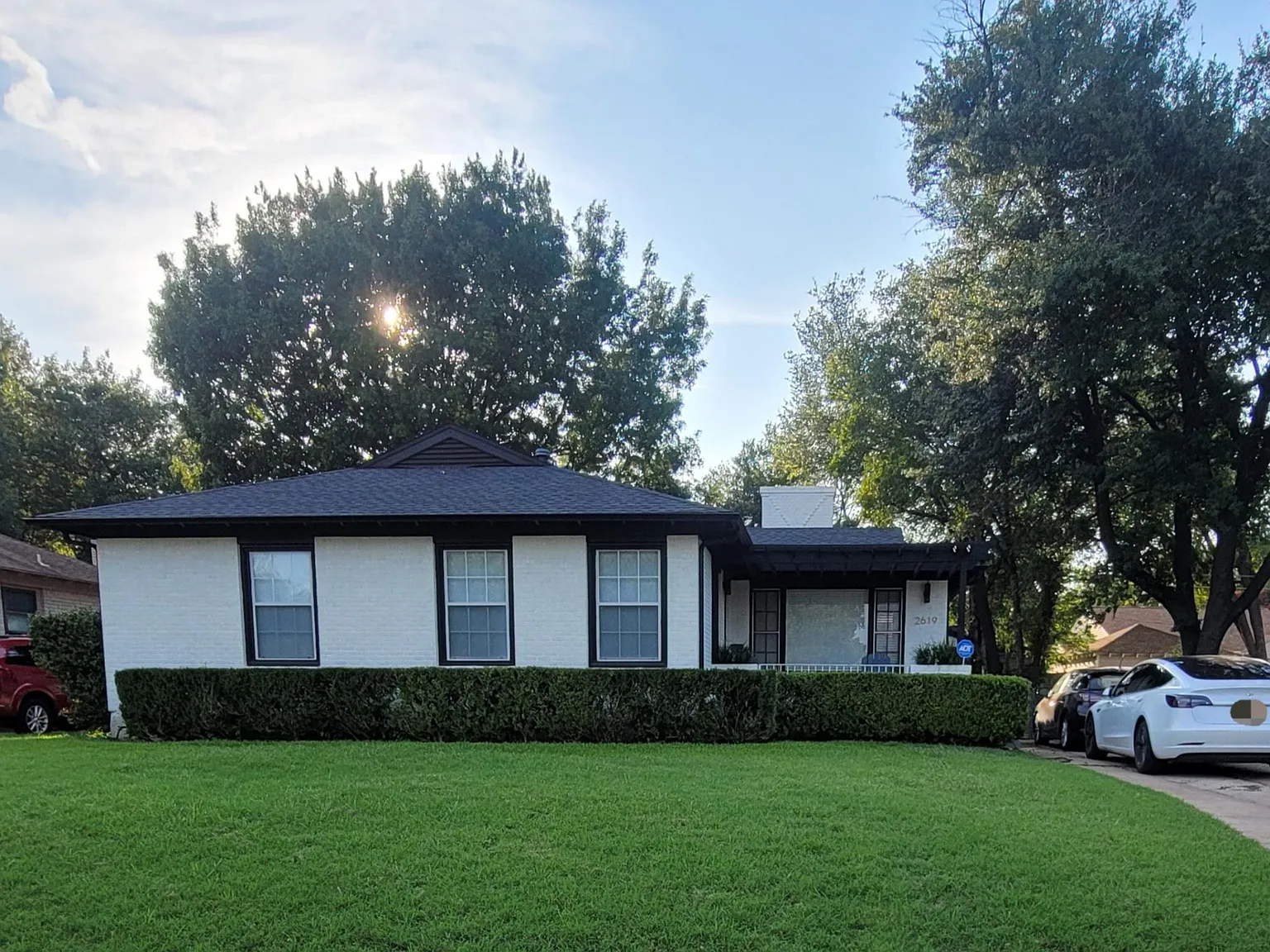 3 bed, 1278 sqft, $2,325 — Photo 1