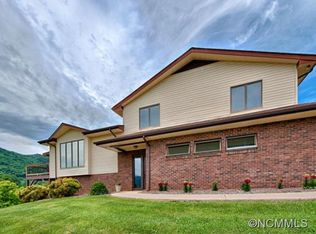 65 Harris Tullis Dr, Canton, NC 28716