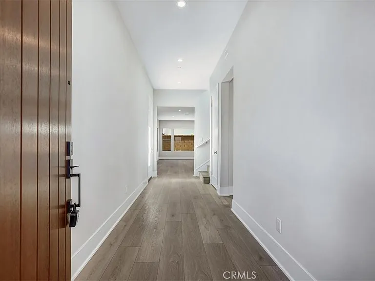 212 Mistwater — Photo 3