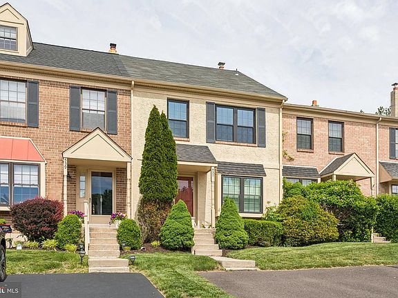 4th image of 537 Bassett Ln
