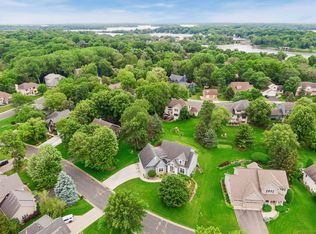 6625 Walnut Dr, Mound, MN 55364