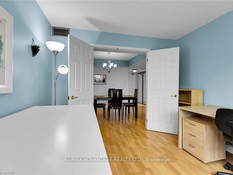 1510 Richmond St #405 — Photo 27