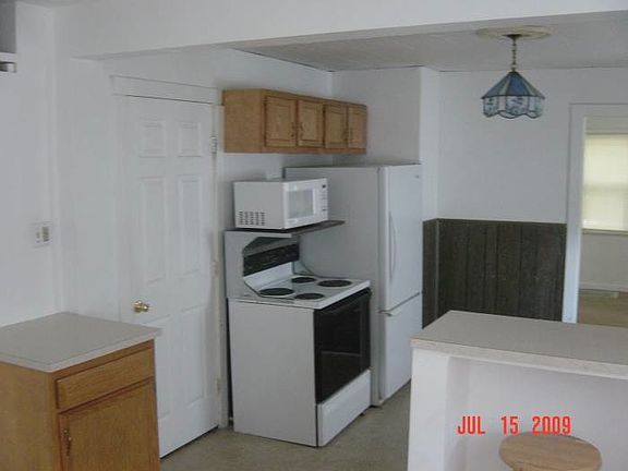 5th image of 6792 Rose Crest Ave