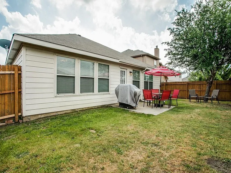 1701 Heron Dr — Photo 21