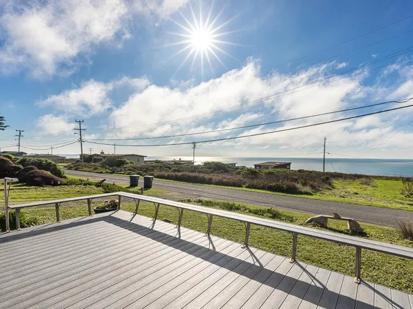 4894 Coastal Avenue, Bodega Bay, CA 94923