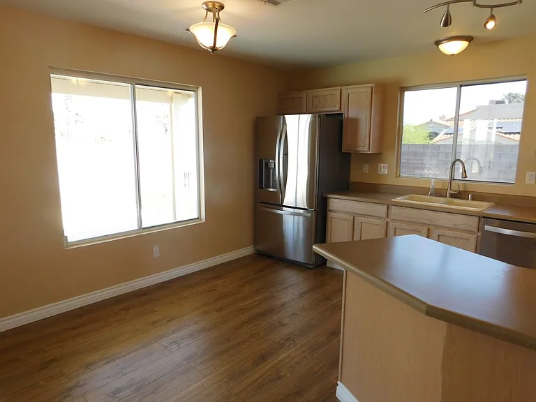 400 Opal Dr — Photo 27