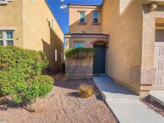 5th image of 9232 Nerone Ave