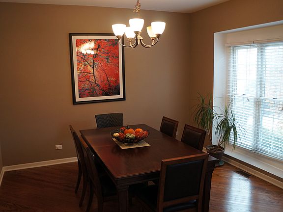 5th image of 26 Josephine Ct
