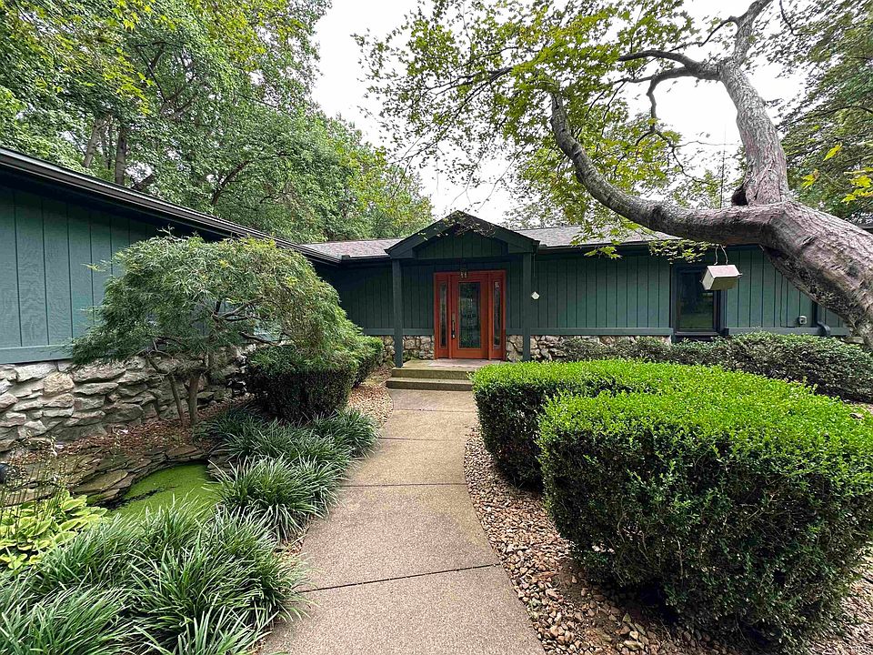 1st image of 701 Marigold Ct