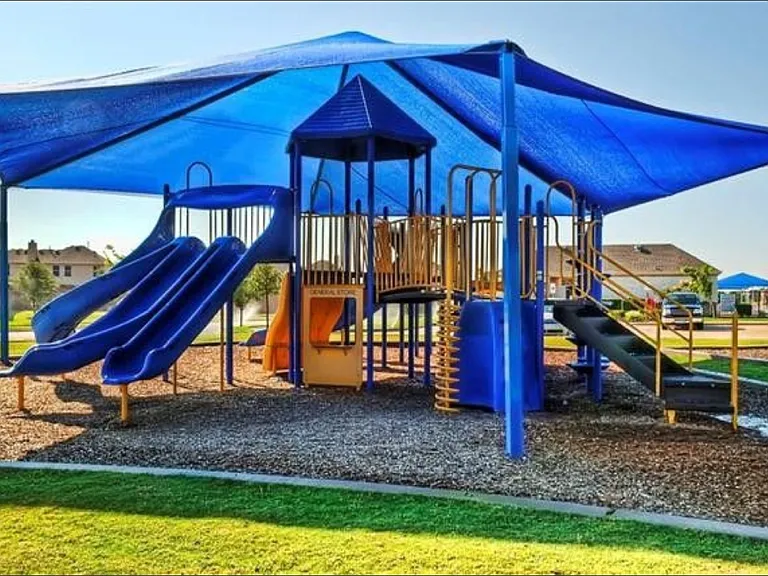 11520 Gloriosa Dr — Photo 22