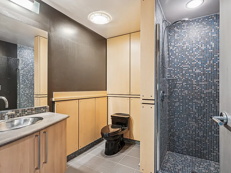 1401 Wewatta St #210 — Photo 24