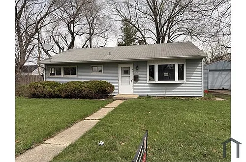 2707 Ridge Ave Photo 1