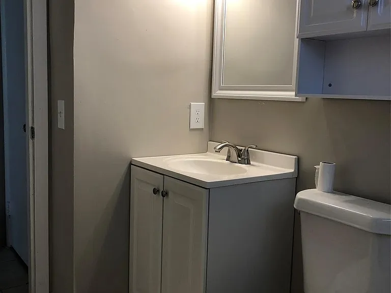 4250 NW 21st Ave — Photo 11