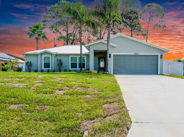 3983 SW Helmlinger Street, Port St Lucie, FL 34953