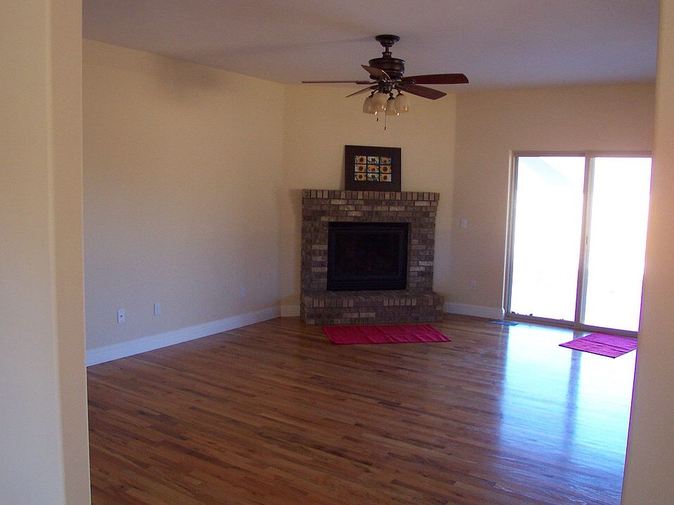 2nd image of 2581 Fern Meadow Cir