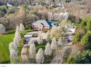 1080 Top Of The Hill Rd, Akron, OH 44333