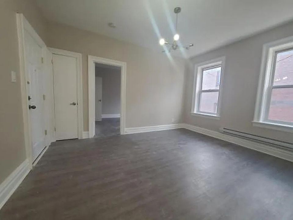 2nd image of 104 Belmont Ave #4CB