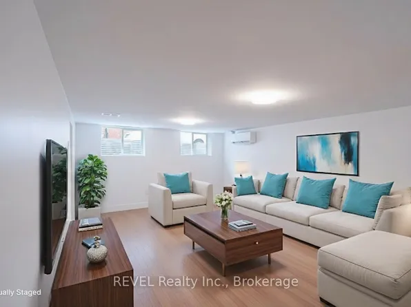 2137 Mount Forest Dr, Burlington, ON L7P 1H6