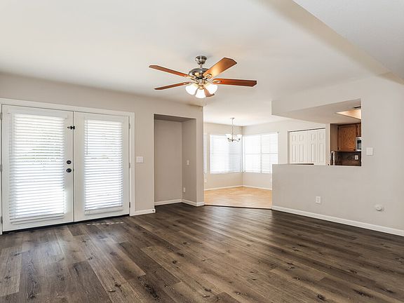 5th image of 7519 W Sequoia Dr