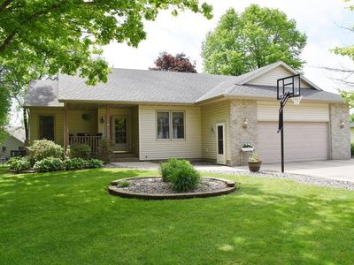 1017 Mineral Sp Rd NE, Owatonna, MN, 55060