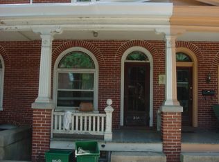 218 W Main St, Ephrata, PA 17522