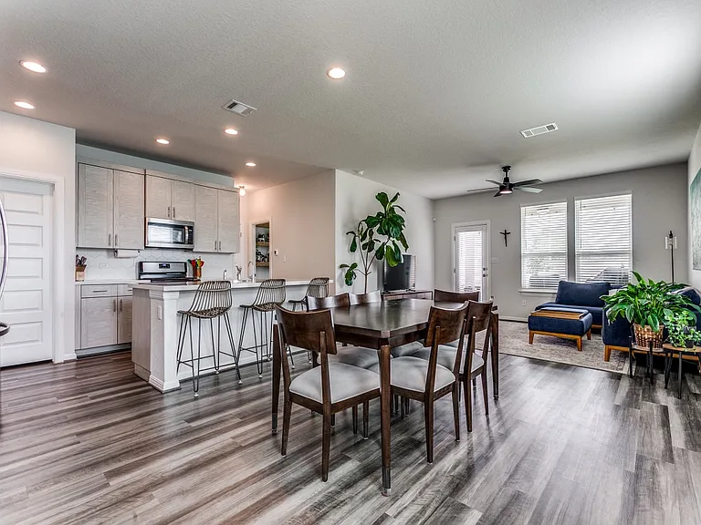 15066 Palm Desert Ct — Photo 3