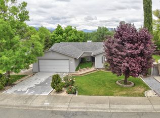 3688 Magnums Way, Redding, CA 96003