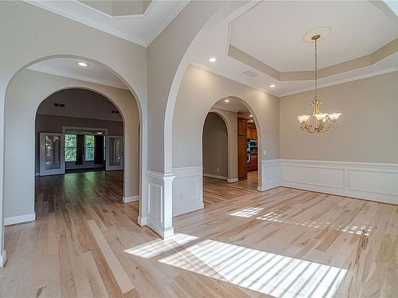 3rd image of 4314 Sweetwater Ct