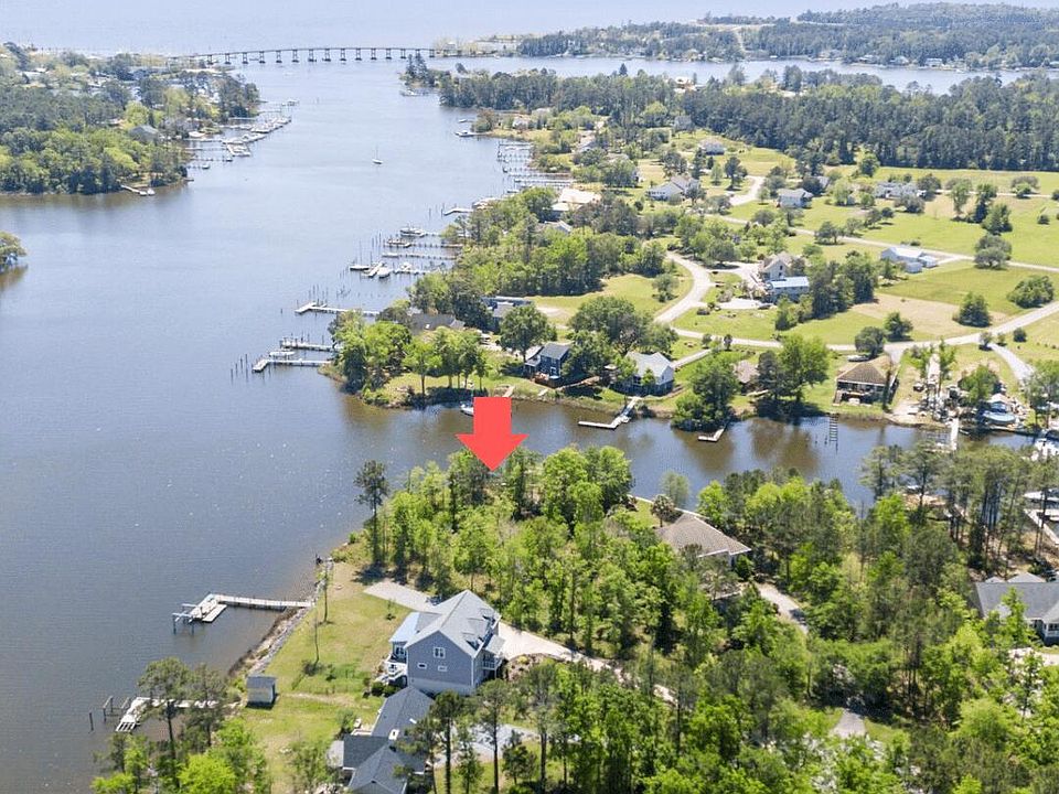 2nd image of 50 Spinnaker Point Road S