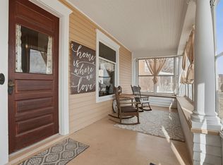 212 S Chestnut St, Monticello, IA 52310