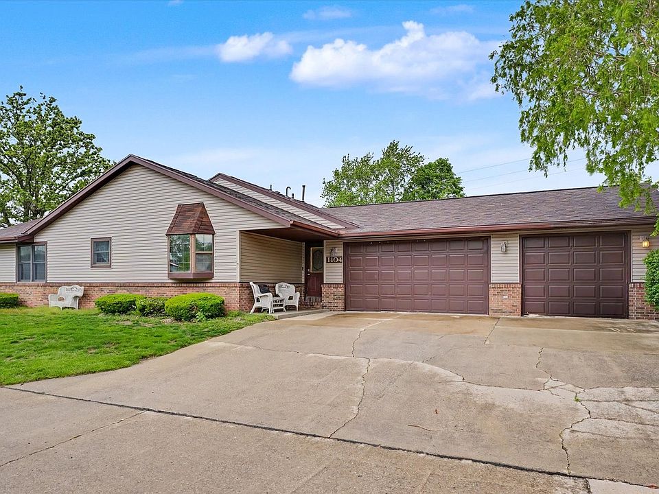 1st image of 1104 Brad Dr #1104