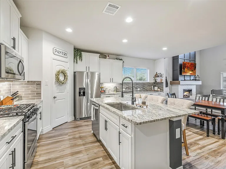 9239 Brunel Ln — Photo 14