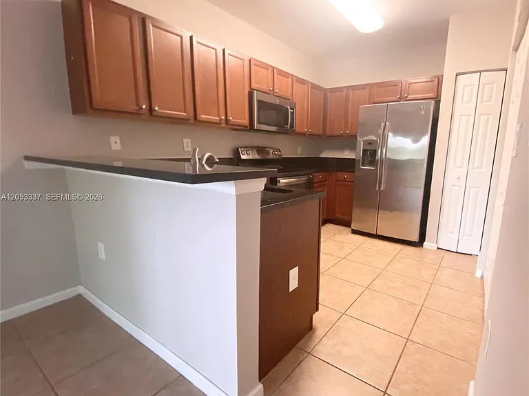 8960 NW 97th Ave #220 — Photo 7