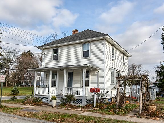 312 Old Whitfield Street