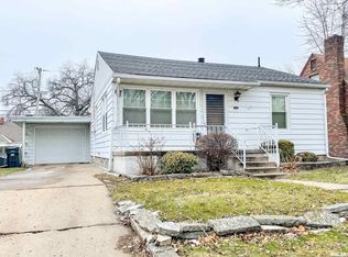 1205 Janssen St, Pekin, IL 61554