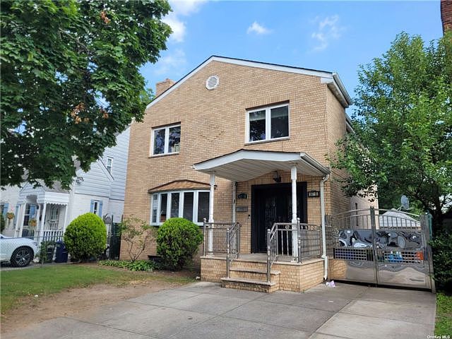 1st image of 147-10 73rd Ave