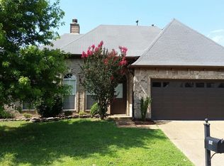 2632 Breezy Ridge Trl, Cordova, TN 38016