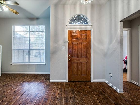 5th image of 3932 Larkspur Dr