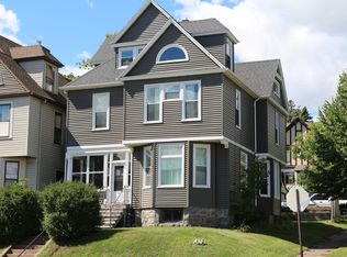 1931 1/2 E Superior St, Duluth, MN 55812