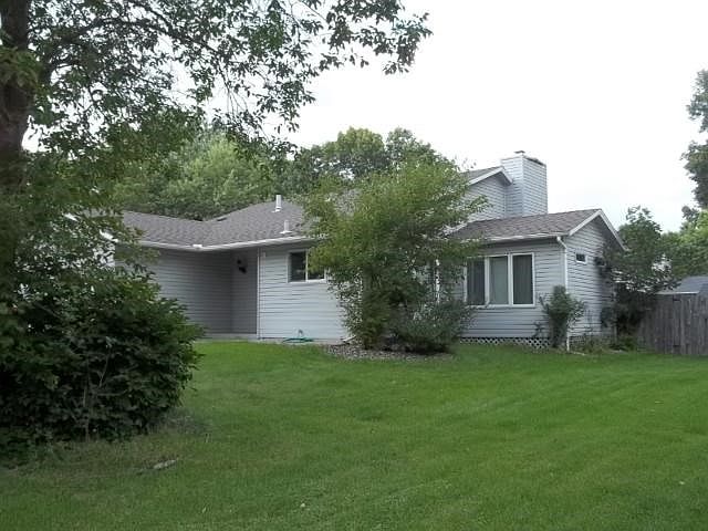 2nd image of 630 73rd Way N