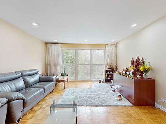 3rd image of 7809 N Nordica Ave #7809