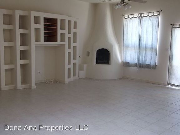 4th image of 6015 Calle Paraiso