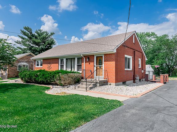 2nd image of 444 Meadowview Dr